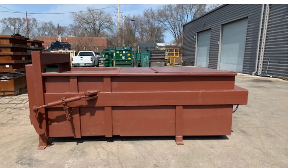 A used 3yd stationary compactor ready for a hopper configuration